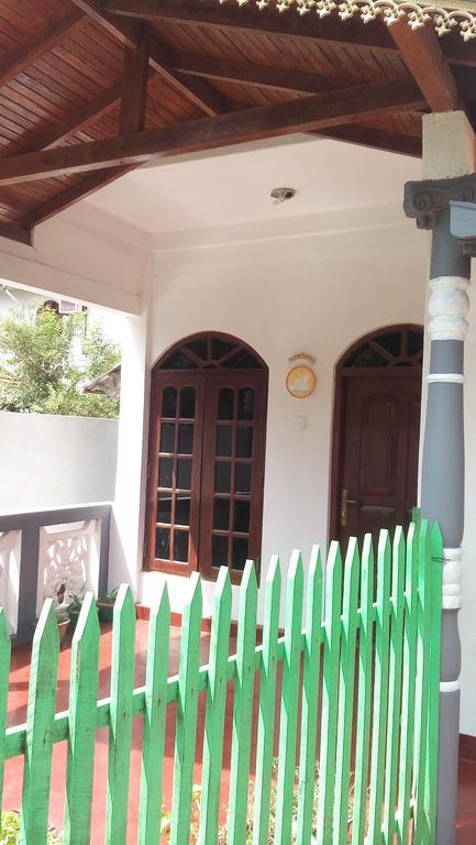 Hansi Villa Bentota Exterior foto